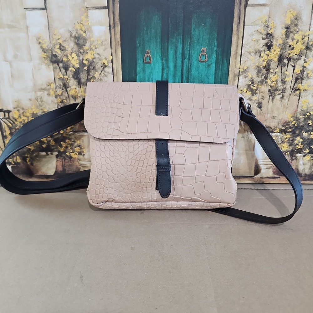 IN PELL BLACK LEATHER made ITALY ‎ Women's Cross Shoulder Handbag